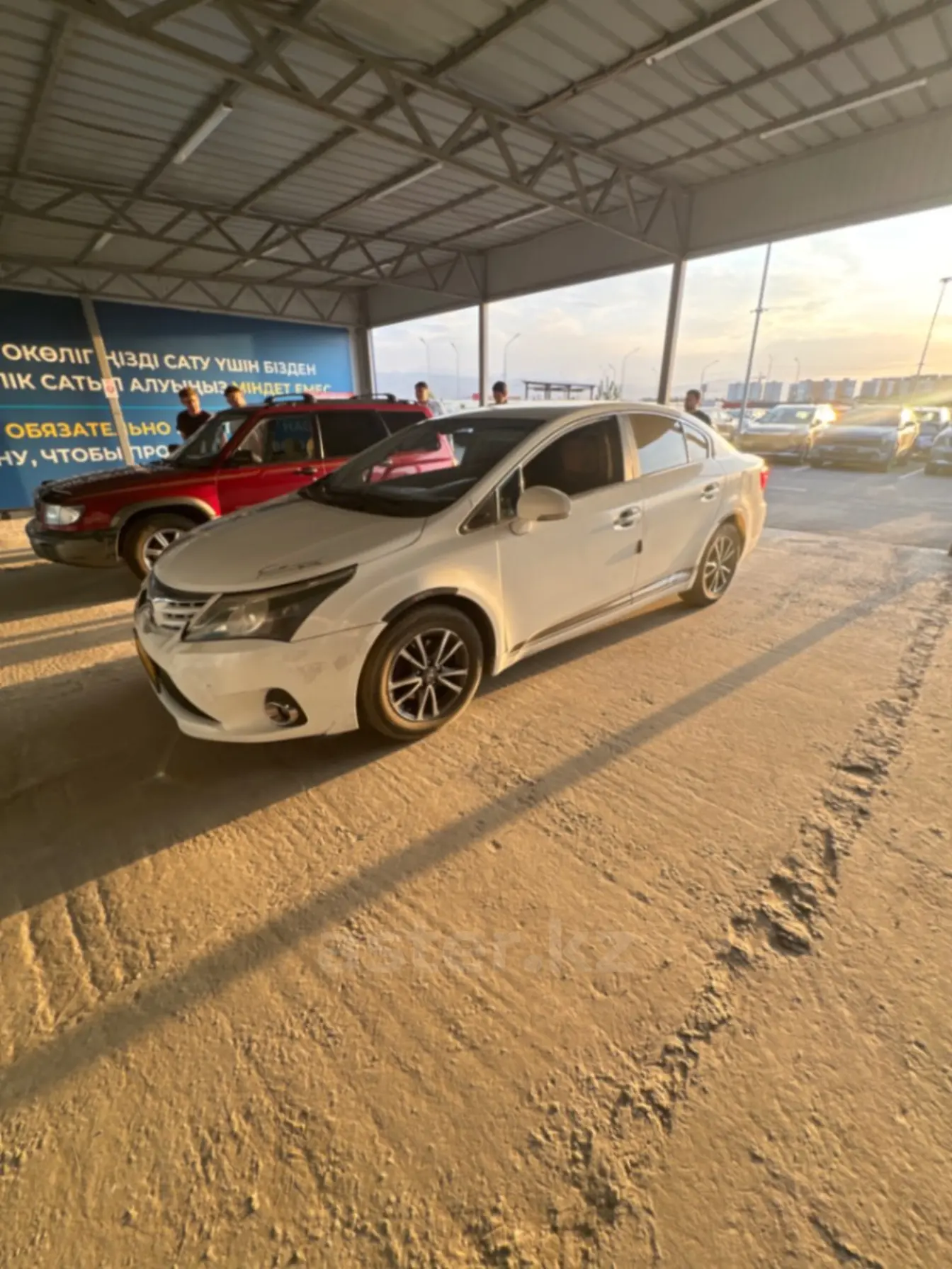 Toyota Avensis, 2012