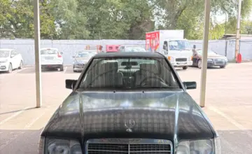 Mercedes-Benz E-Класс 1995 года за 5 000 000 тг. в Алматы фото 2