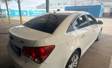 Chevrolet Cruze 2013 года за 3 000 000 тг. в Алматы фото 3