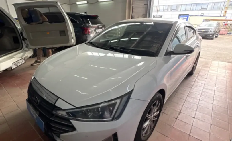 Hyundai Elantra 2020 года за 8 500 000 тг. в Астана