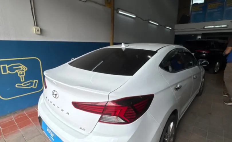 Hyundai Elantra 2020 года за 8 500 000 тг. в Астана фото 5