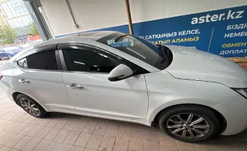 Hyundai Elantra 2020 года за 8 500 000 тг. в Астана фото 4