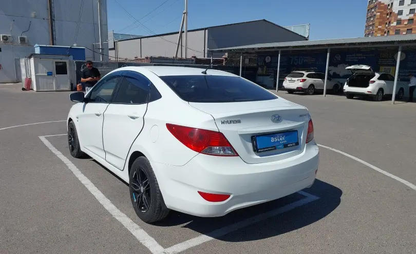 Hyundai Accent 2014 года за 4 700 000 тг. в Шымкент фото 4