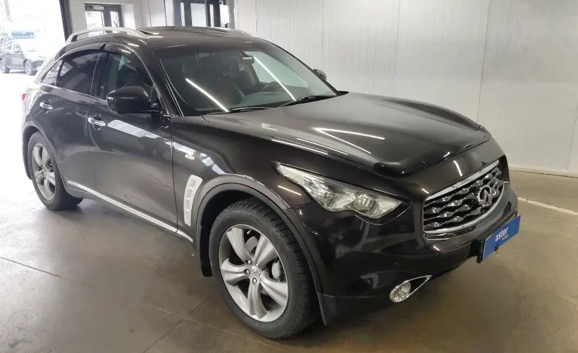 Infiniti FX 2008 года за 8 000 000 тг. в Астана фото 2