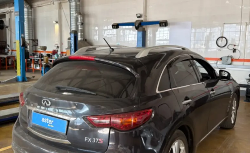 Infiniti FX 2010 года за 13 000 000 тг. в Караганда фото 5