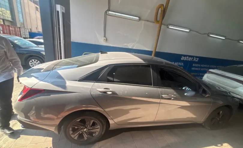 Hyundai Elantra 2022 года за 8 500 000 тг. в Астана фото 4