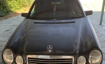 Mercedes-Benz E-Класс 1997 года за 1 000 000 тг. в Талдыкорган фото 2
