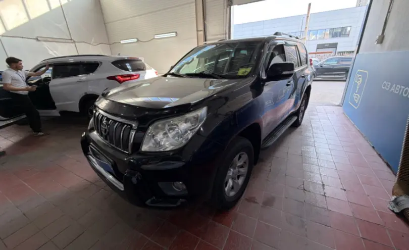 Toyota Land Cruiser Prado 2012 года за 14 000 000 тг. в Астана