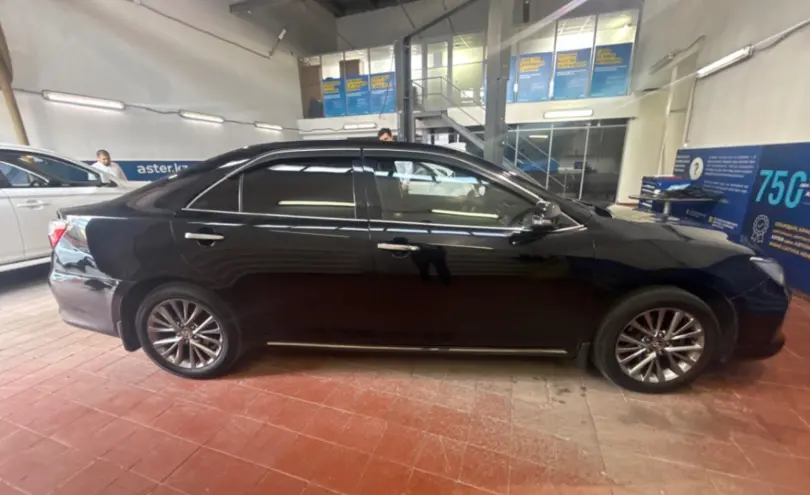 Toyota Camry 2014 года за 7 500 000 тг. в Астана фото 4