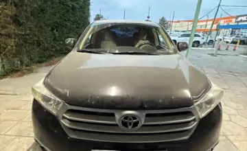 Toyota Highlander 2011 года за 11 000 000 тг. в Талдыкорган фото 2