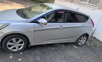 Hyundai Accent 2013 года за 3 000 000 тг. в Усть-Каменогорск фото 3