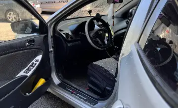 Hyundai Accent 2013 года за 3 000 000 тг. в Усть-Каменогорск фото 4
