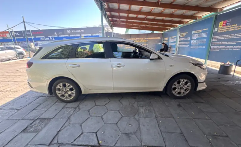 Kia Ceed SW 2022 года за 9 000 000 тг. в Талдыкорган фото 4