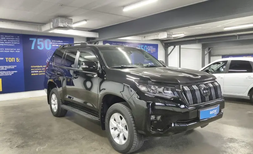 Toyota Land Cruiser Prado 2022 года за 27 000 000 тг. в Астана фото 2