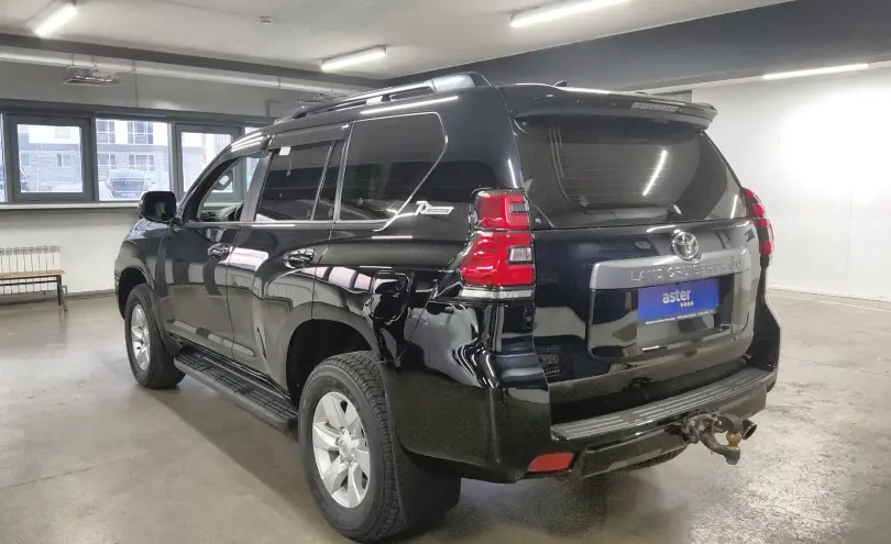 Toyota Land Cruiser Prado 2022 года за 27 000 000 тг. в Астана фото 4