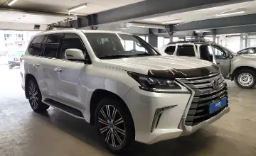 Lexus LX 2020 года за 50 000 000 тг. в Астана фото 2