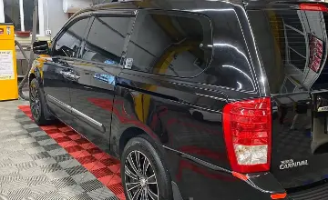 Kia Carnival 2011 года за 8 500 000 тг. в Талдыкорган