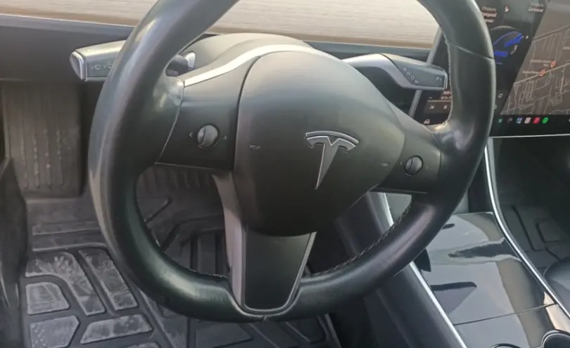 Tesla Model 3 2018 года за 12 000 000 тг. в Алматы фото 5