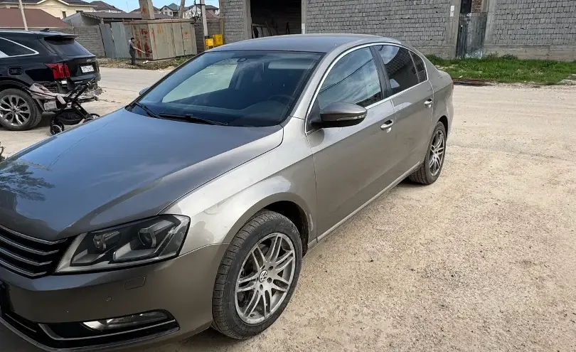 Volkswagen Passat 2012 года за 5 000 000 тг. в Шымкент