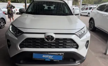 Toyota RAV4 2019 года за 14 500 000 тг. в Алматы фото 2