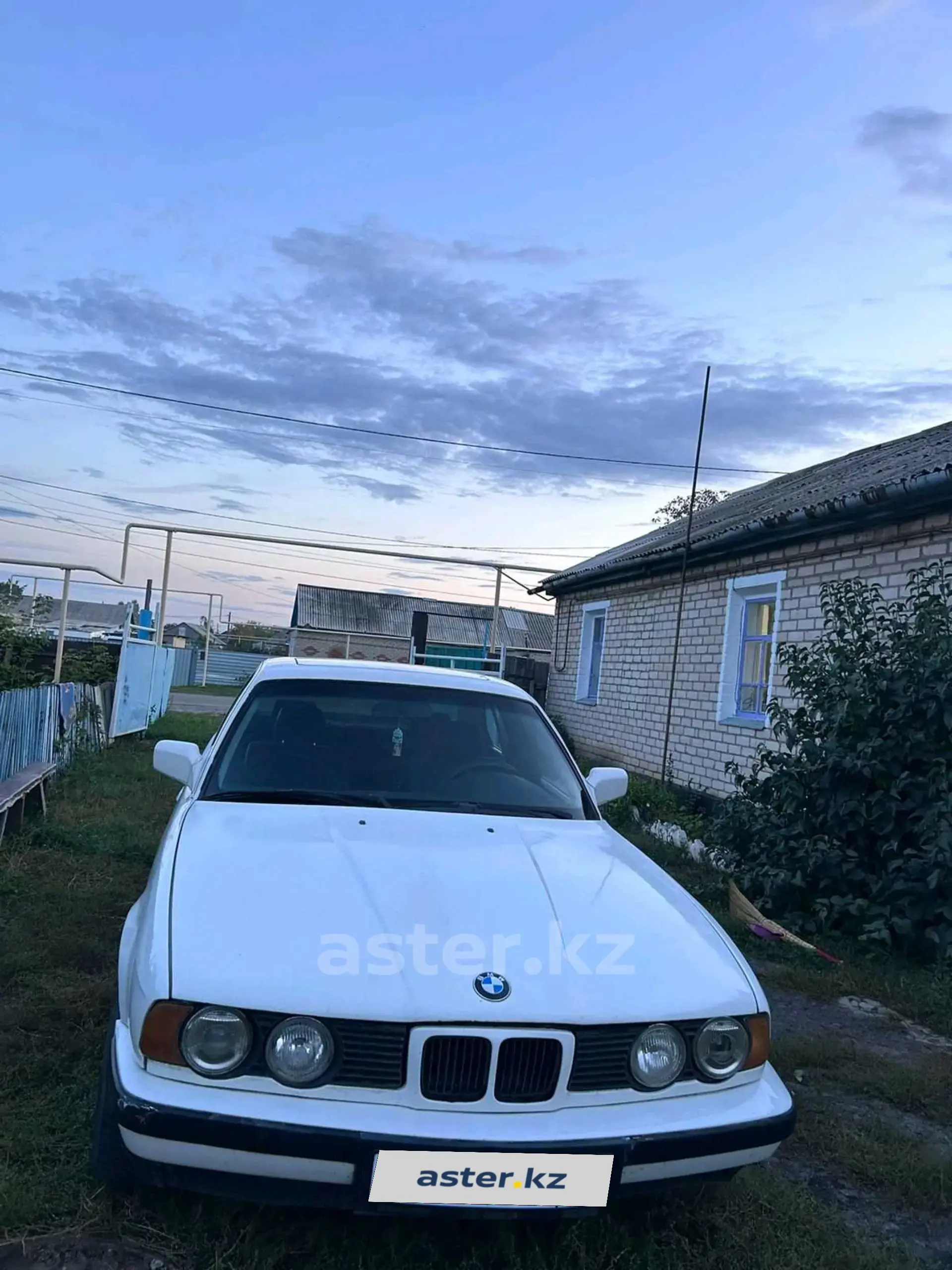 BMW 5 серии 1990