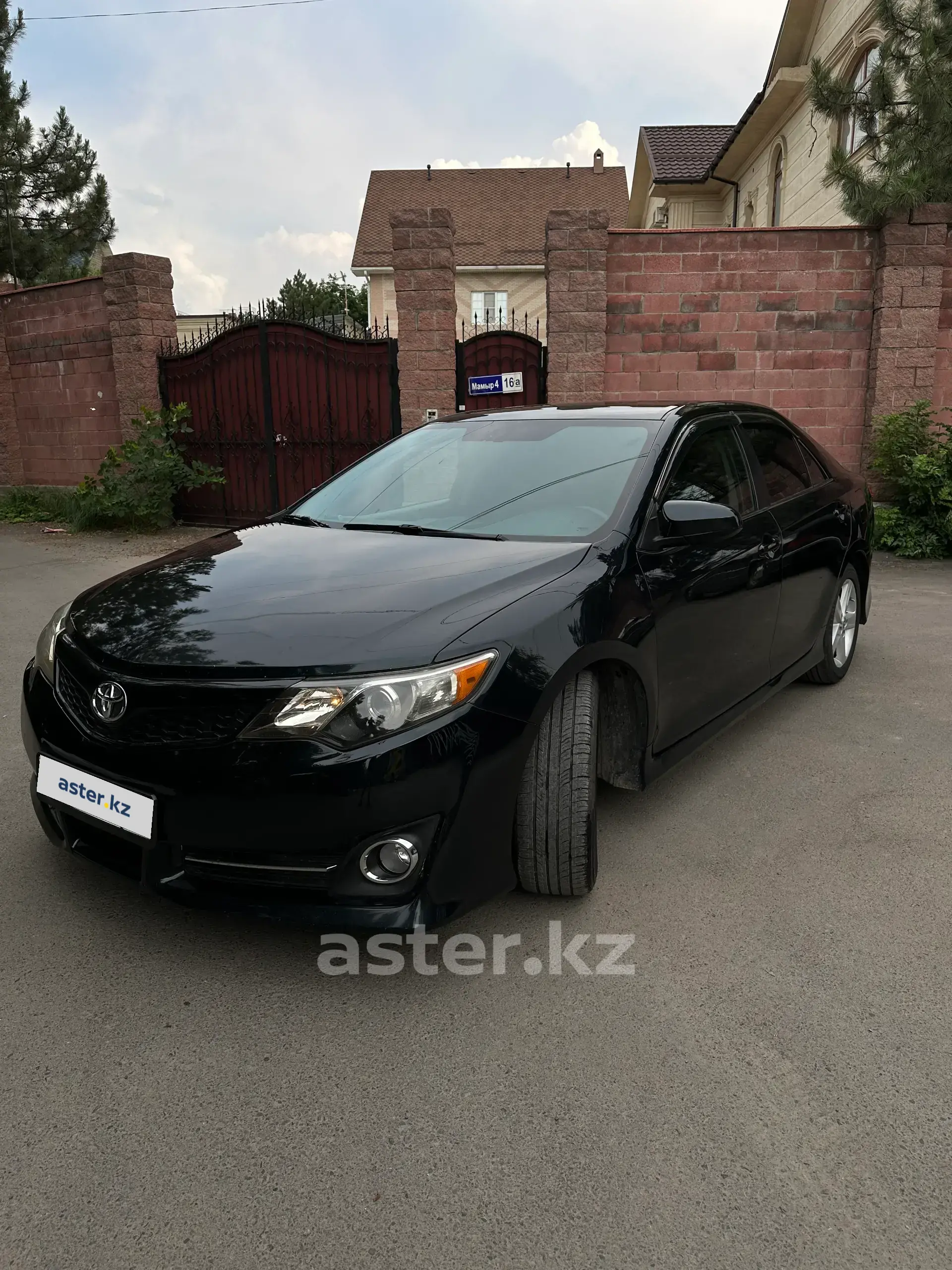 Toyota Camry 2014