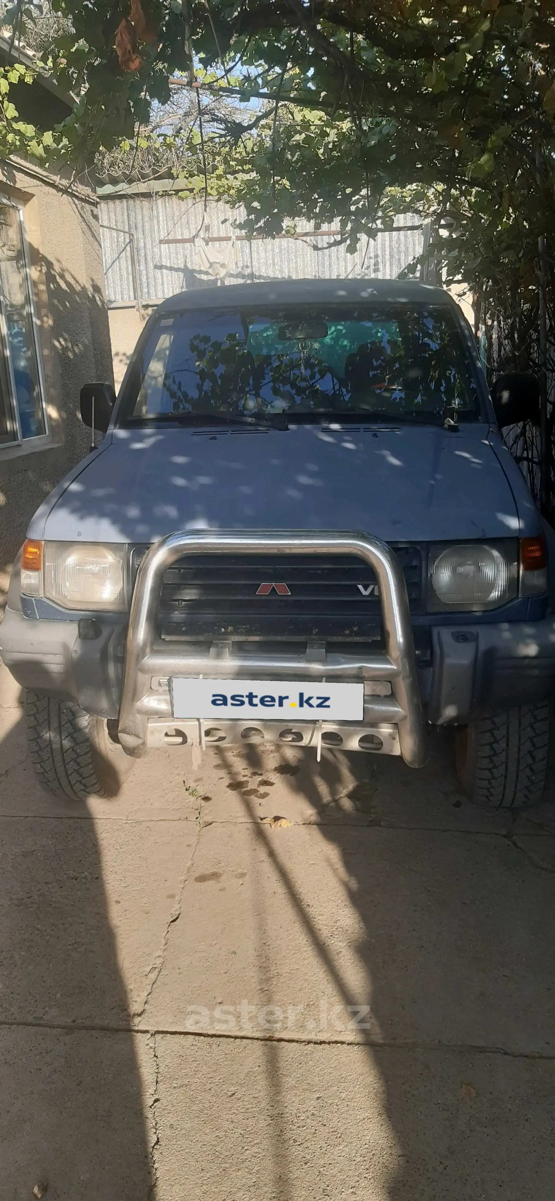 Mitsubishi Pajero 1993