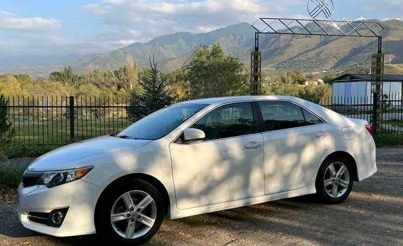 Toyota Camry 2014 года за 7 500 000 тг. в Алматы