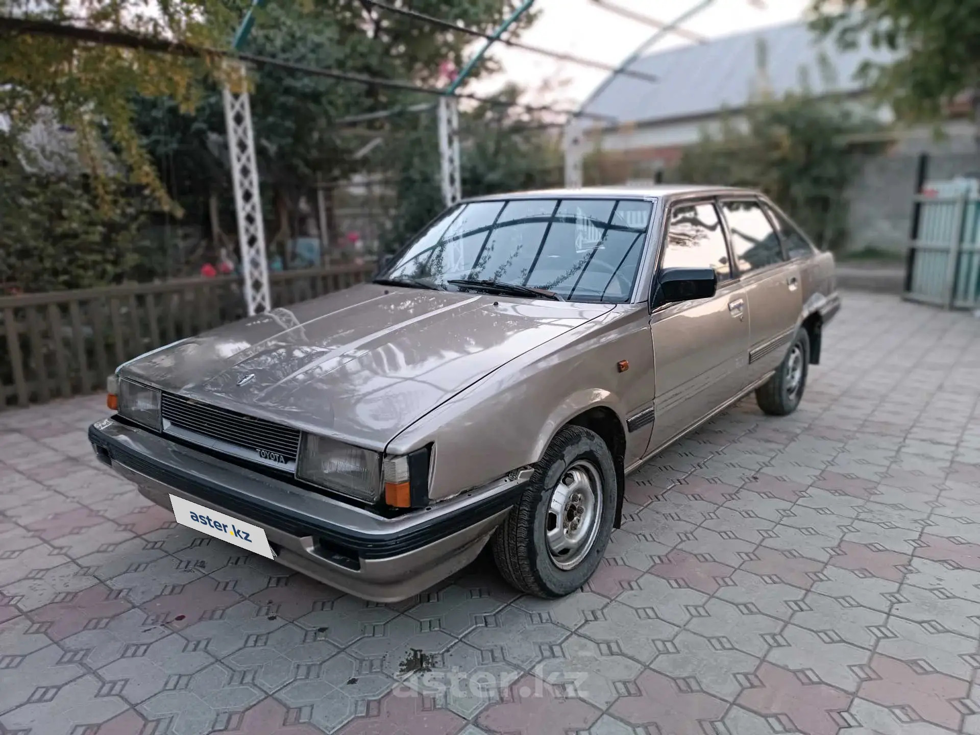 Toyota Camry 1986