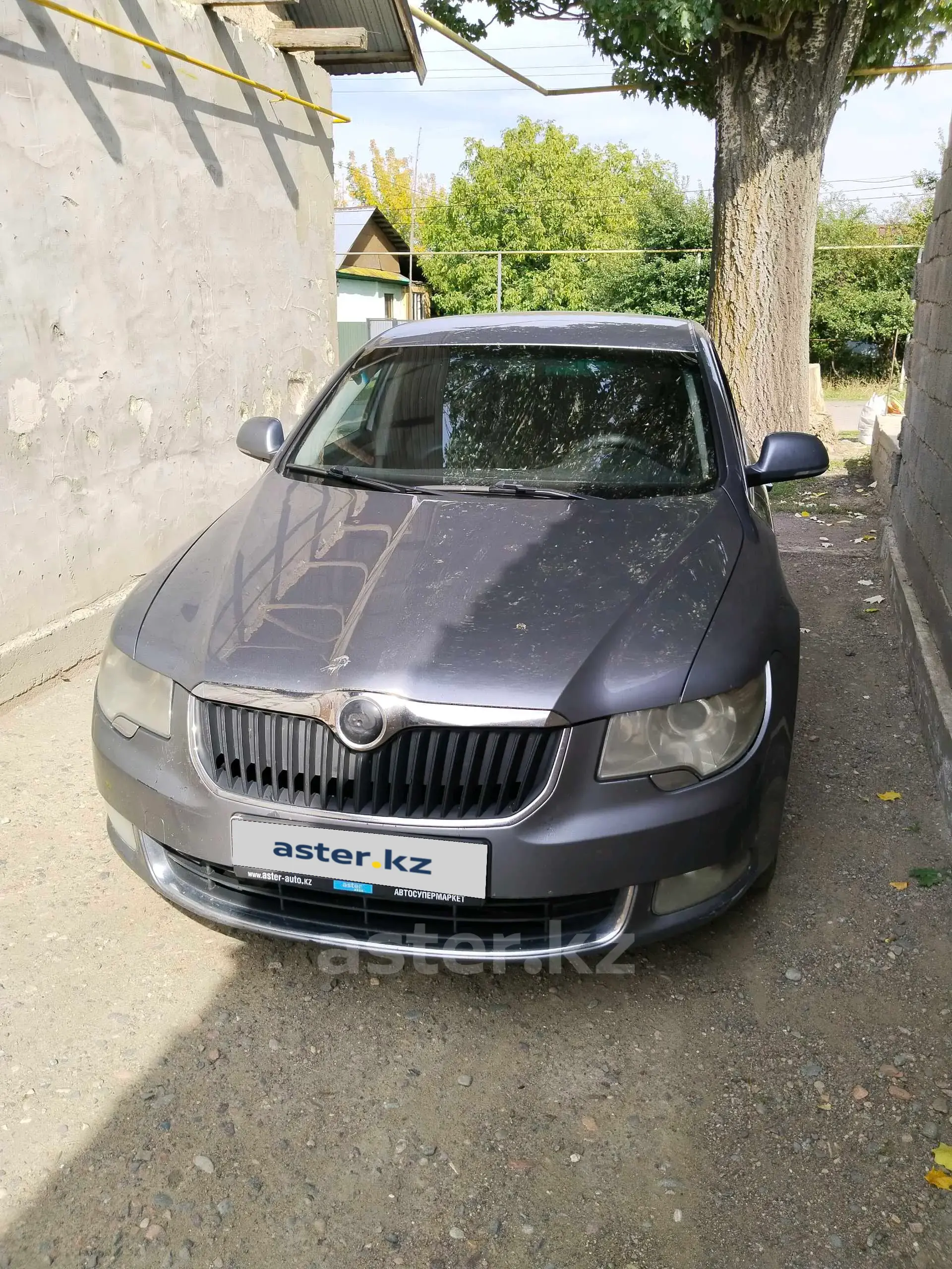 Skoda Superb 2012