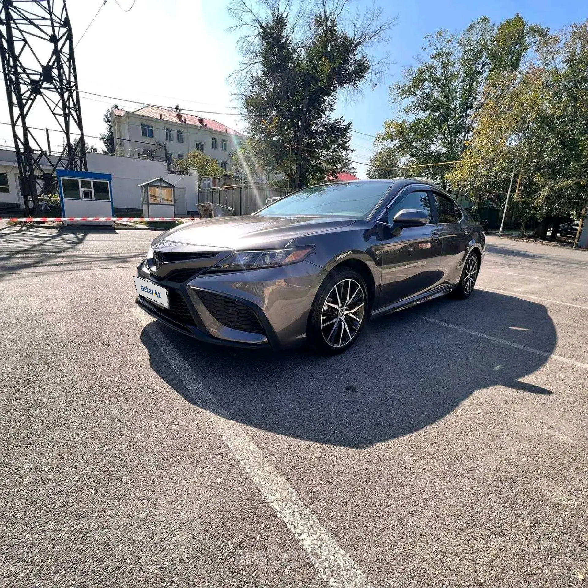 Toyota Camry 2021