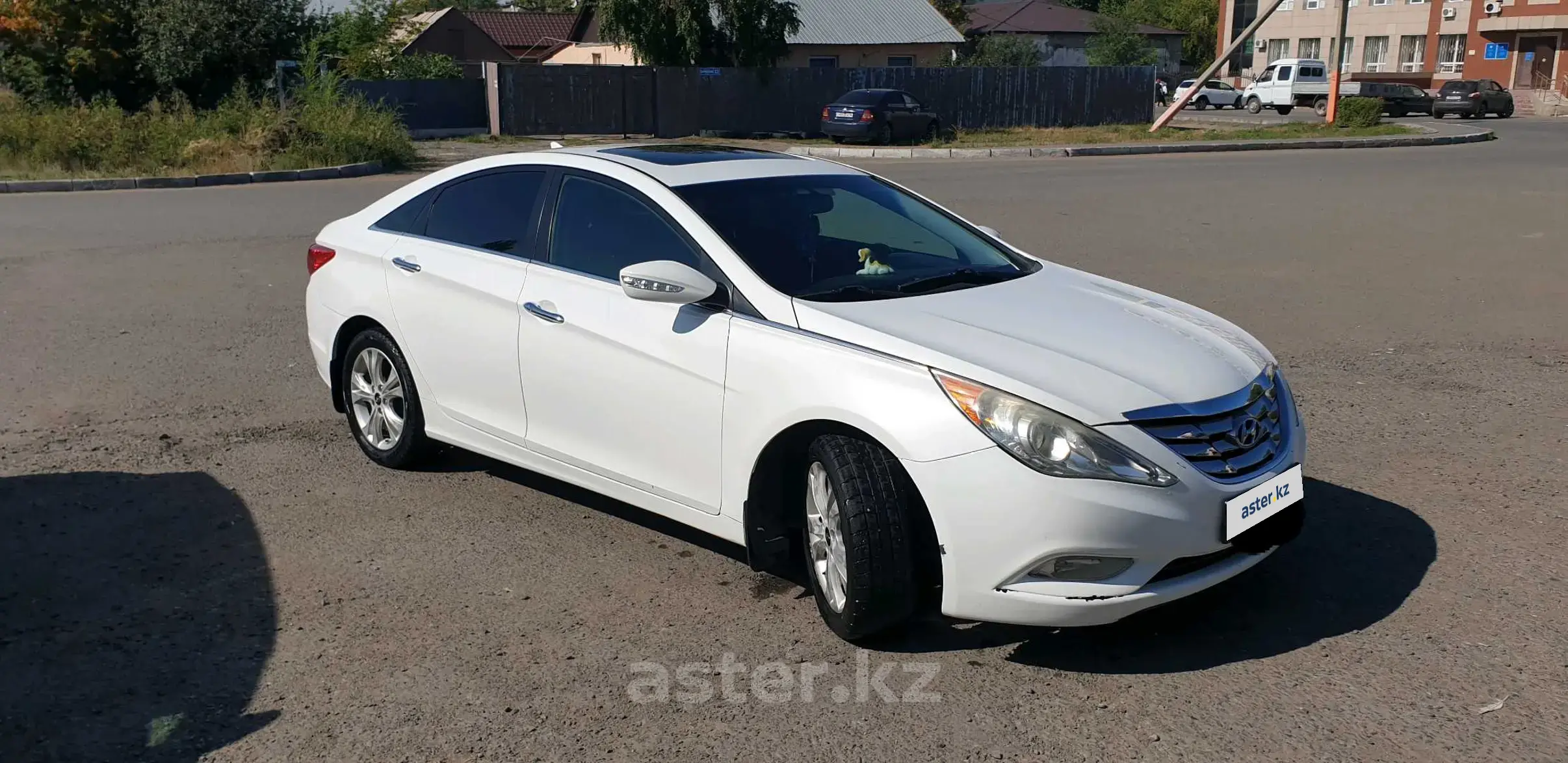 Hyundai Sonata 2011