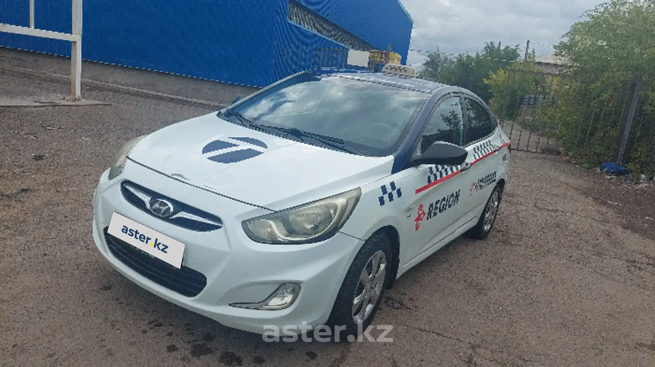 Hyundai Accent 2013