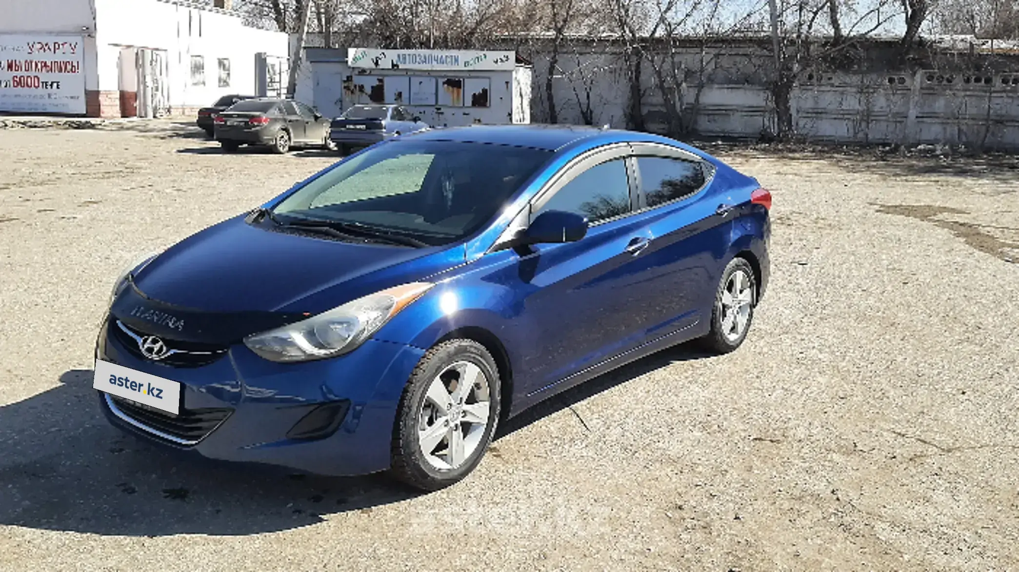 Hyundai Elantra 2012