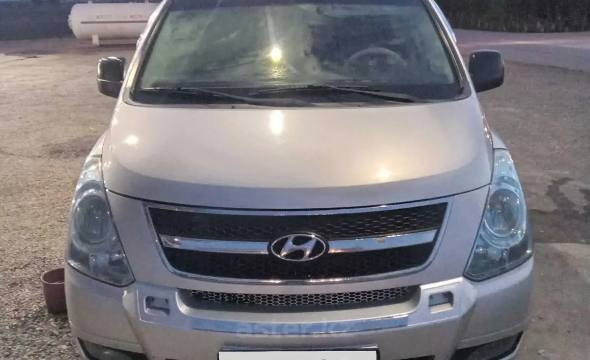 Купить Hyundai Grand Starex 2010 года в Шымкенте, цена 7000000 тенге.  Продажа Hyundai Grand Starex в Шымкенте - Aster.kz. №c927027