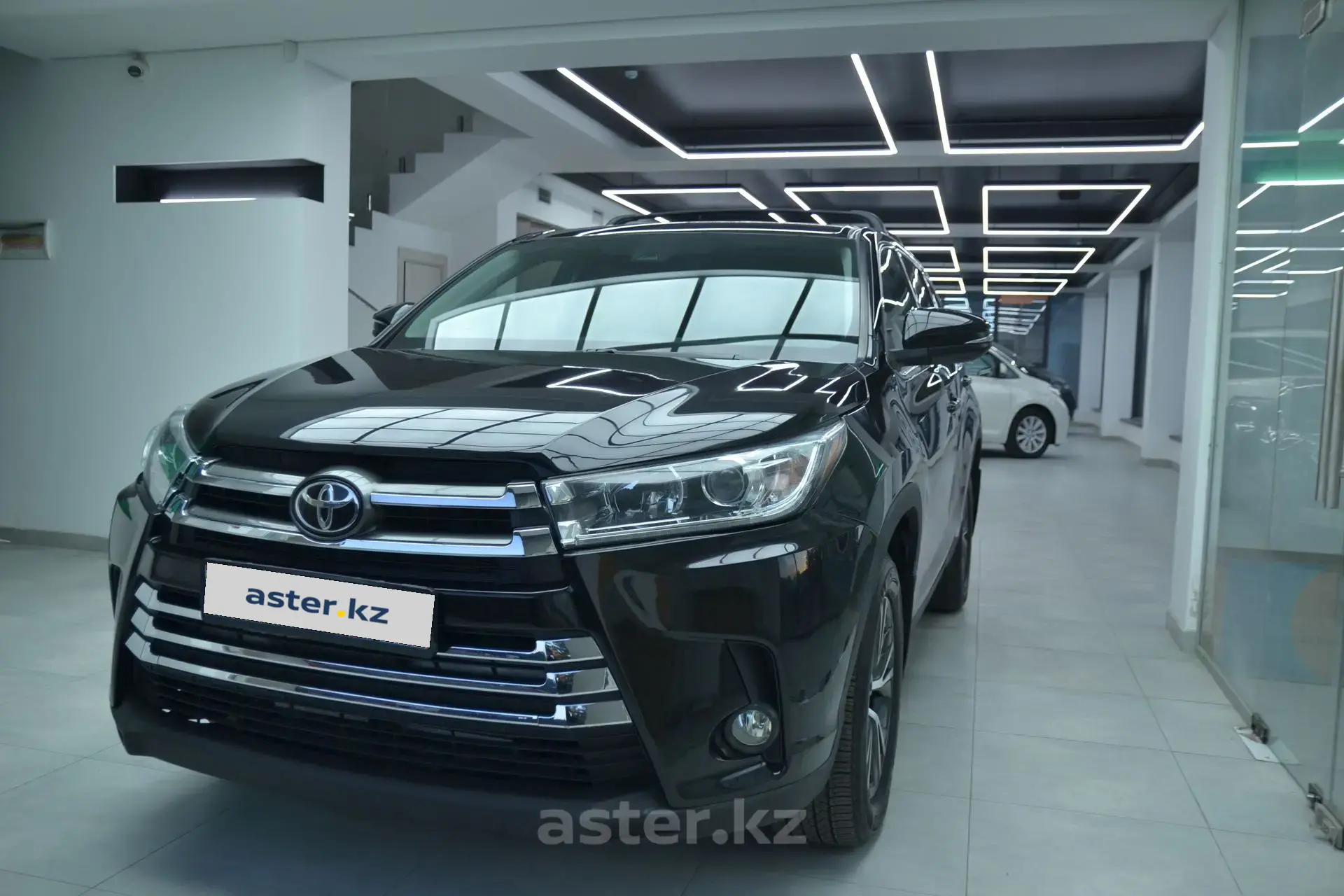 Toyota Highlander 2019