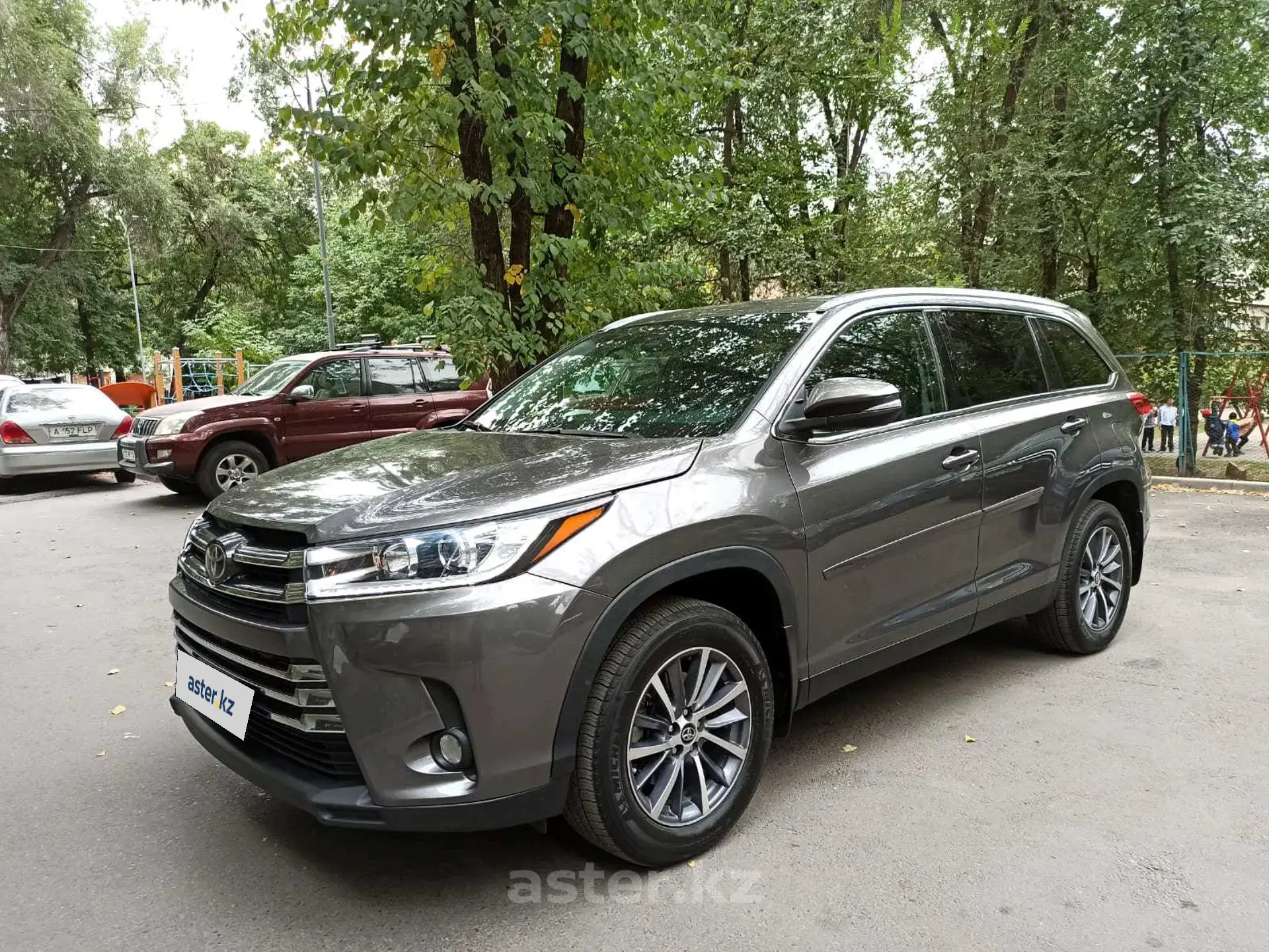 Toyota Highlander 2019