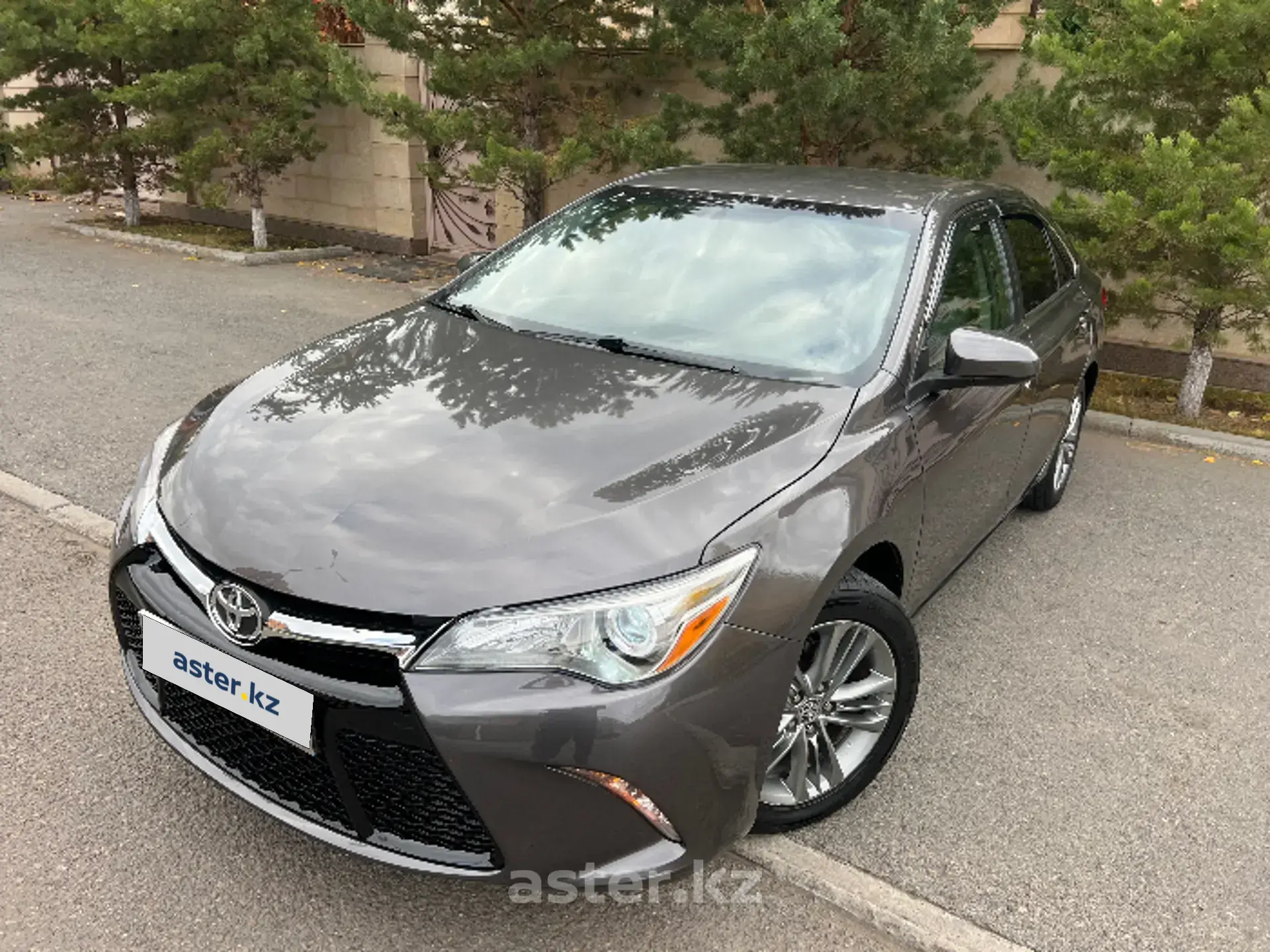 Toyota Camry 2016