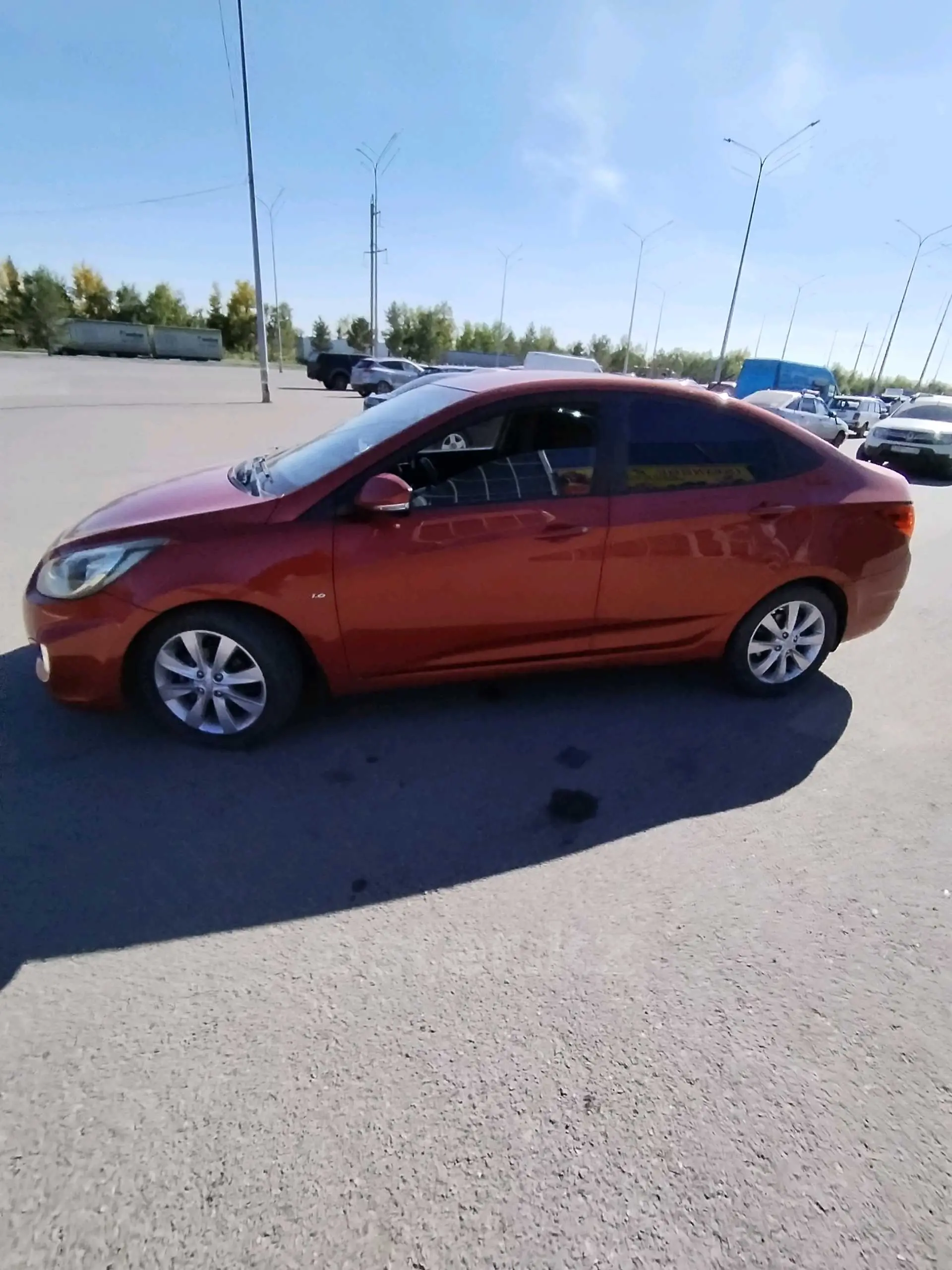 Hyundai Accent 2012