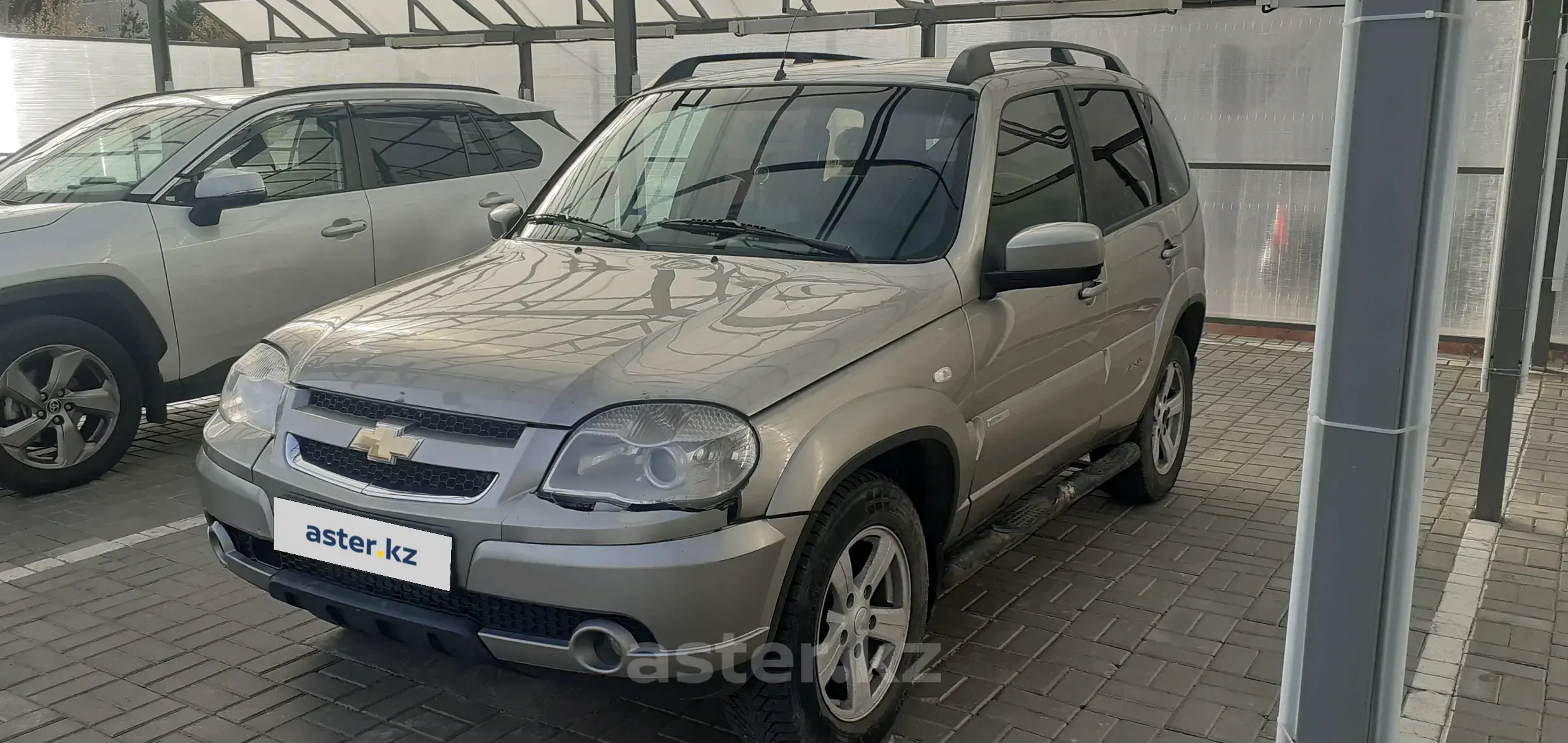 Chevrolet Niva 2013