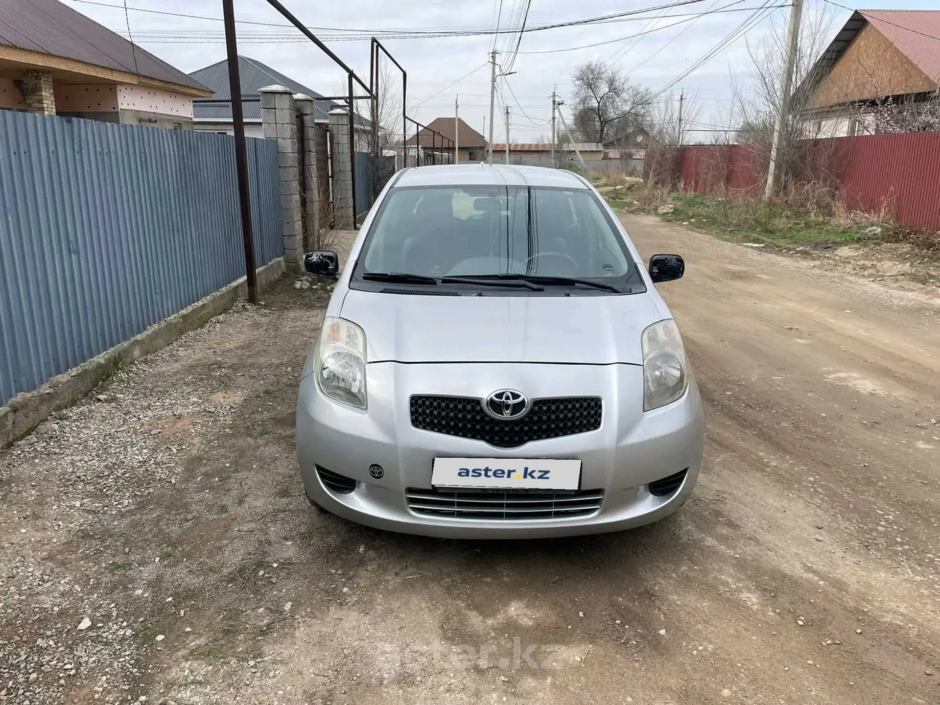 Toyota Yaris 2008