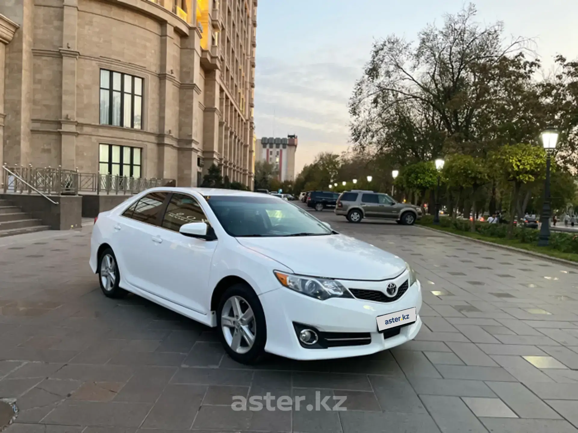 Toyota Camry 2014