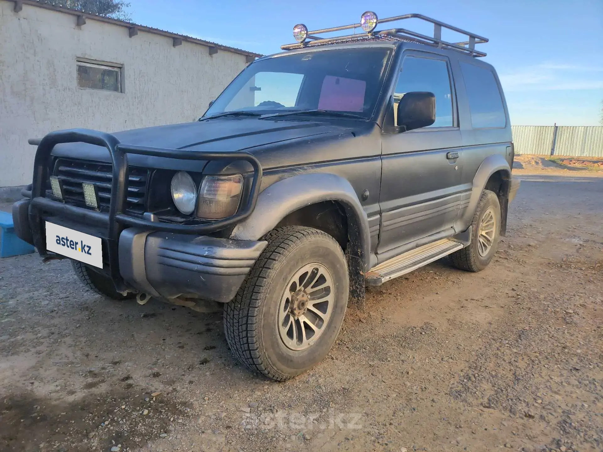 Mitsubishi Pajero 1993