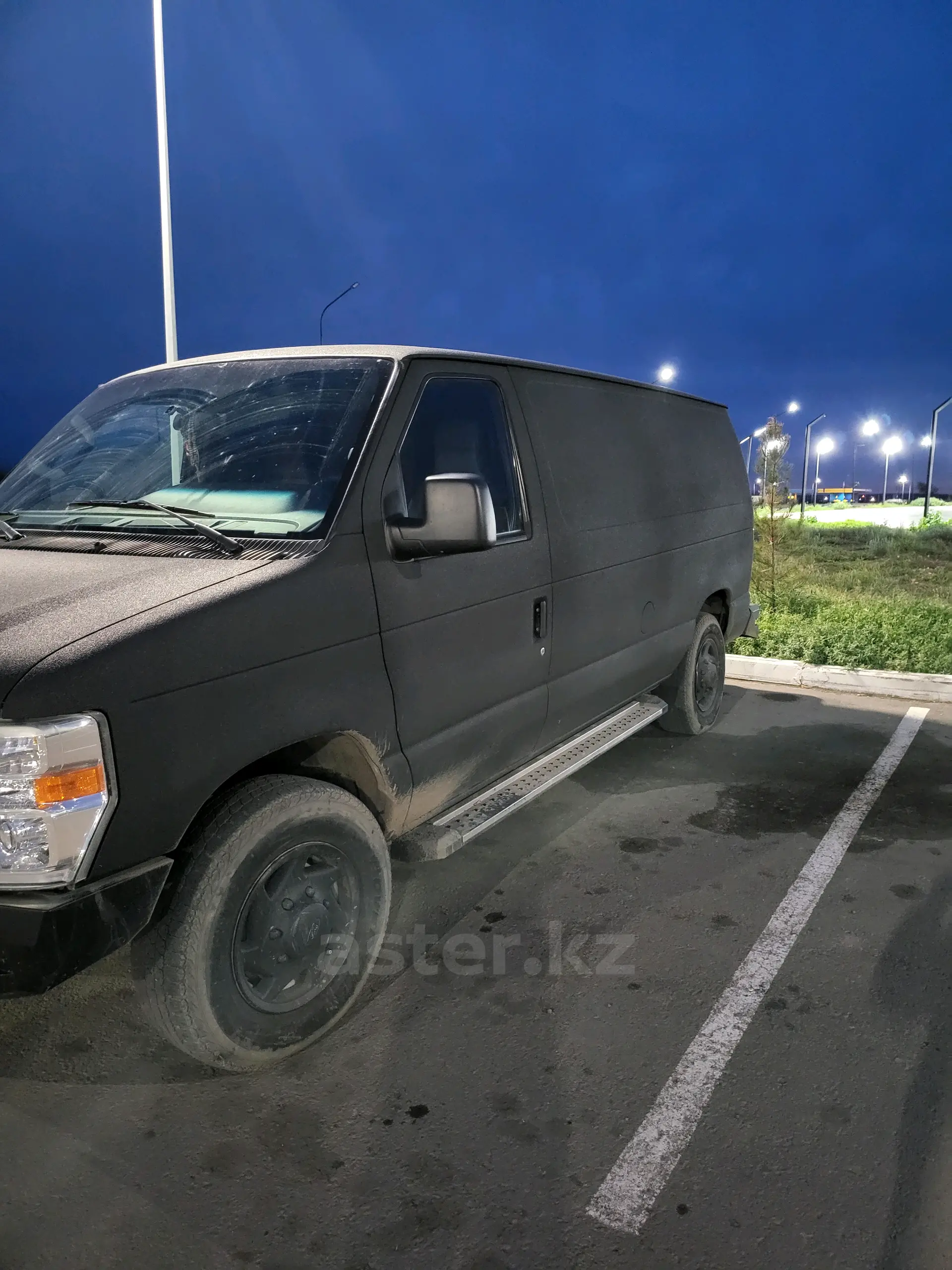 Ford Econoline 2009