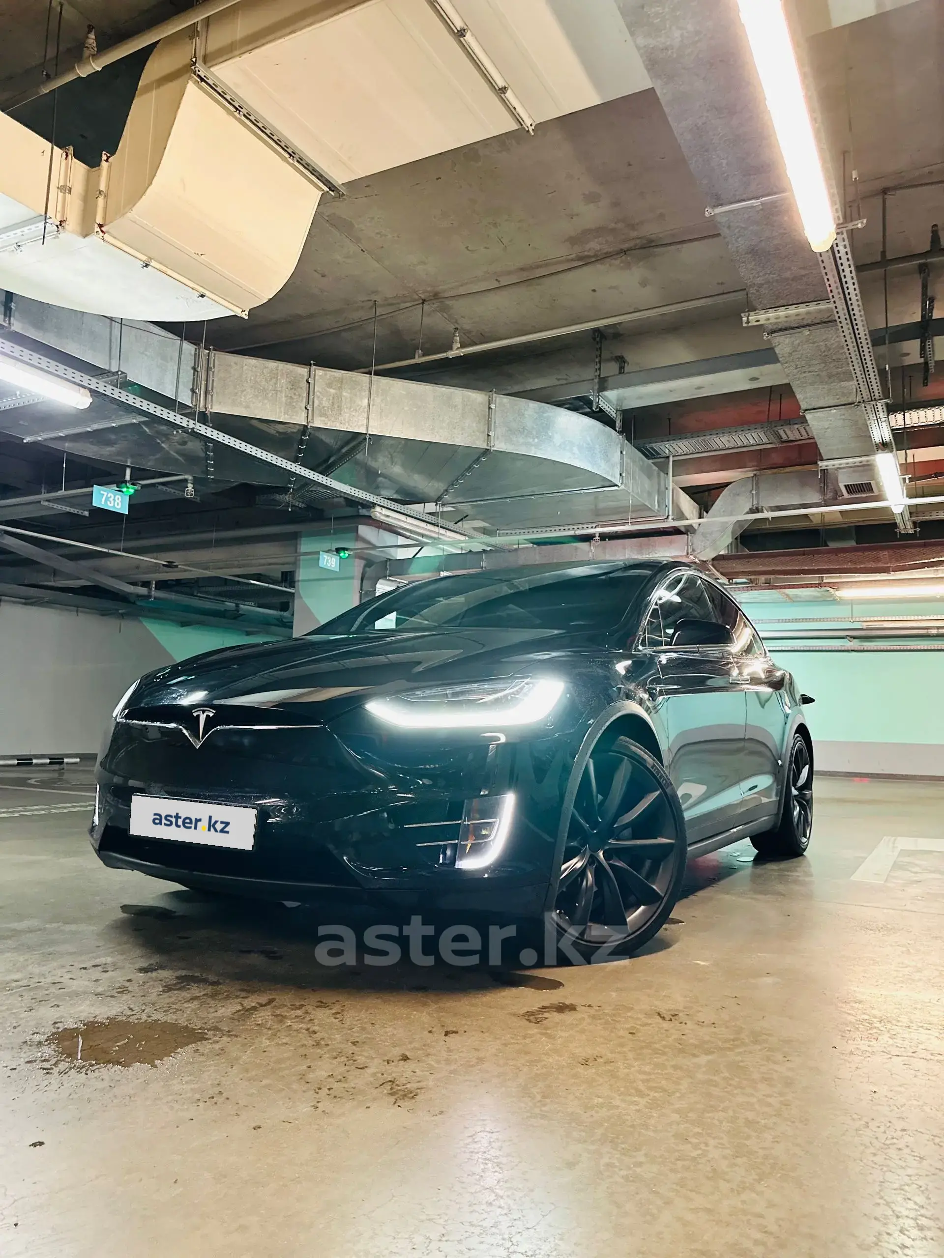 Tesla Model X 2018