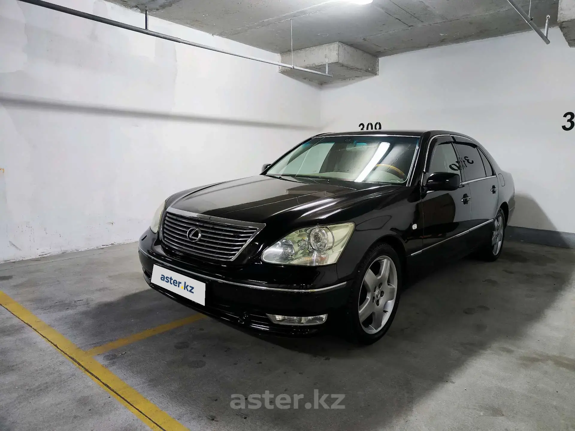 Lexus LS 2004