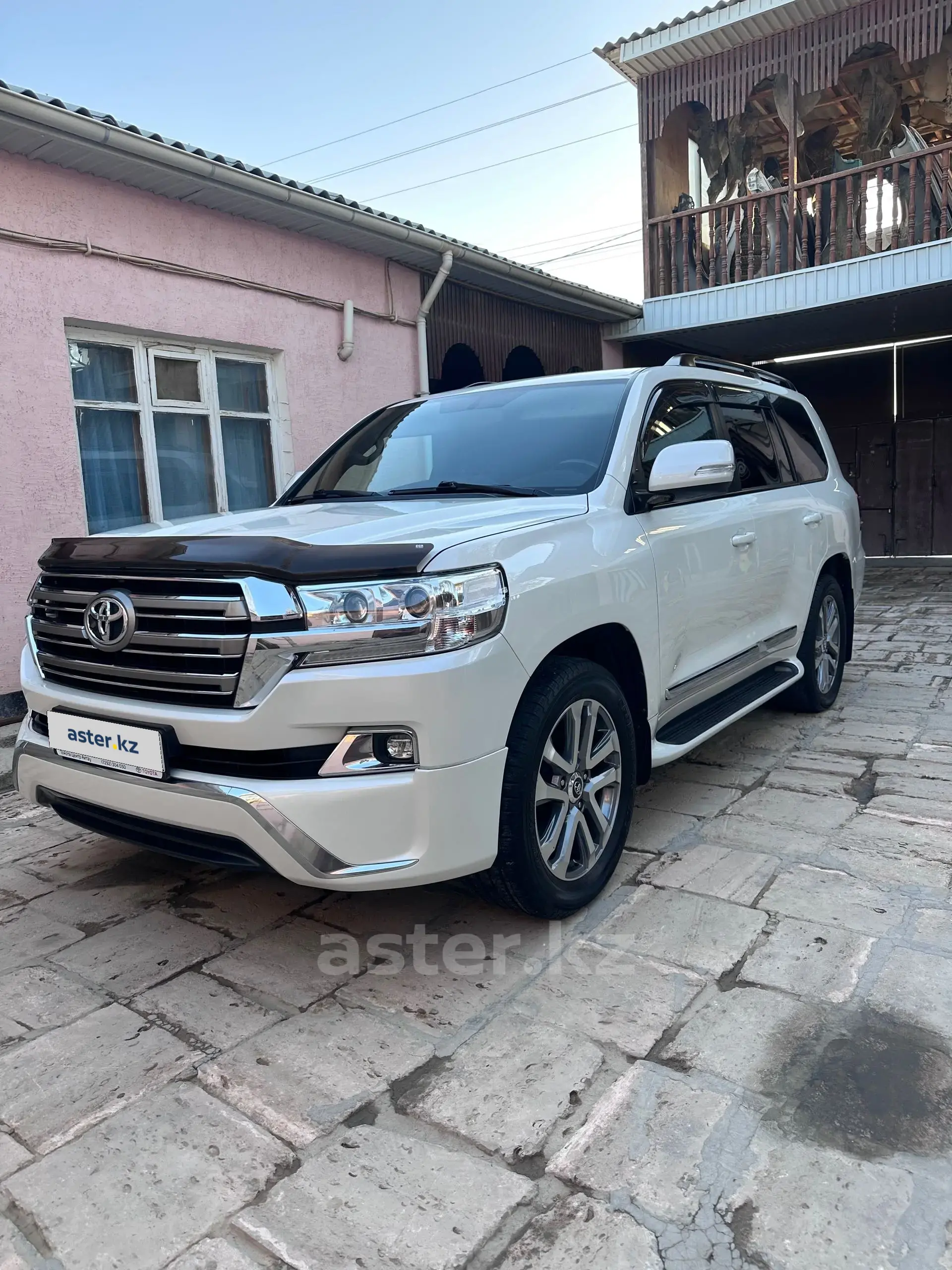 Toyota Land Cruiser 2016