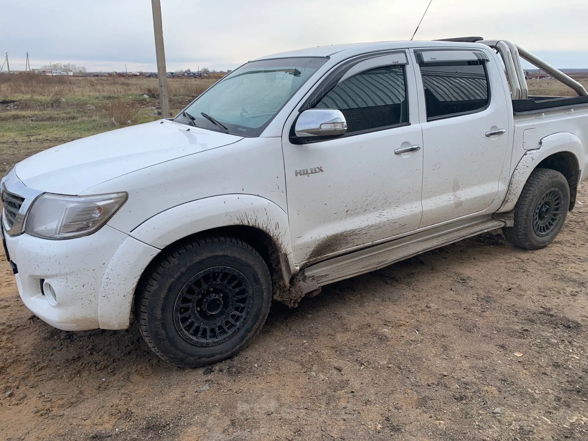 Toyota Hilux 2011