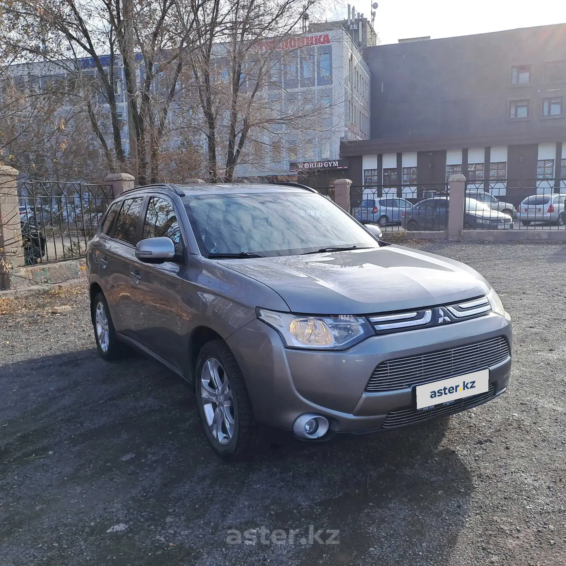 Mitsubishi Outlander 2013