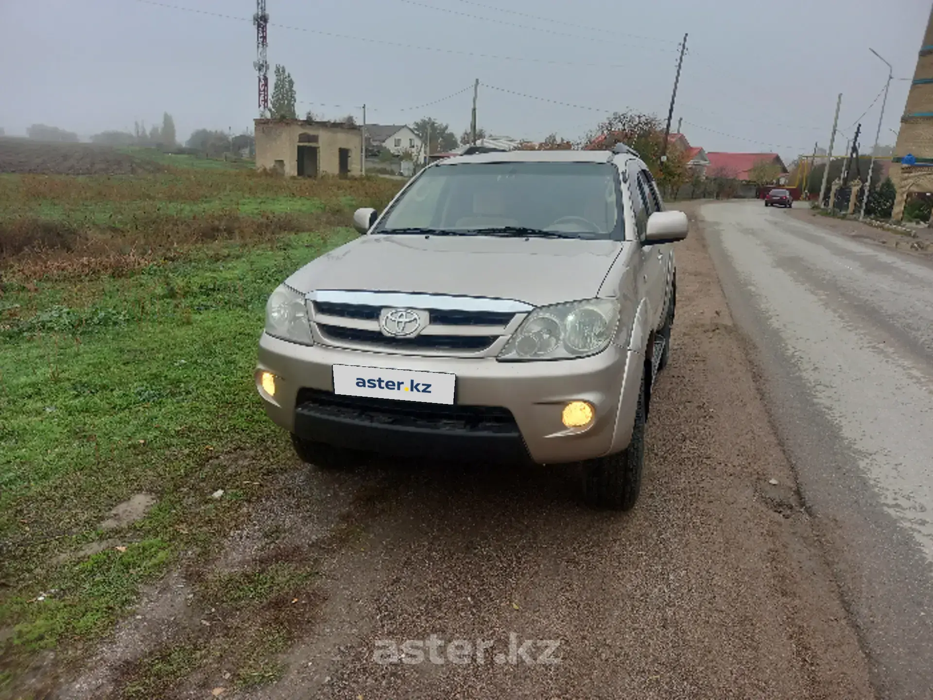 Toyota Fortuner 2006